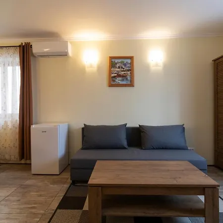 Taverna&rooms * Sutivan