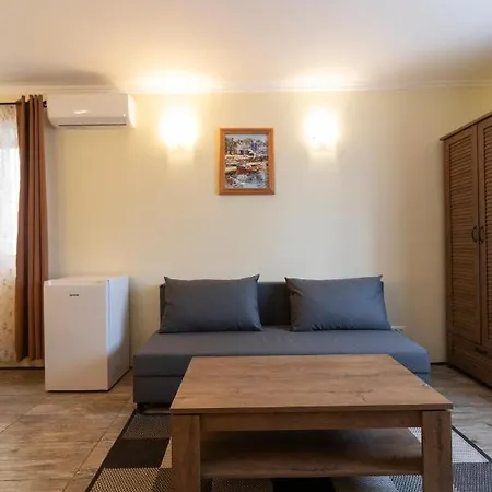 Taverna&rooms Sutivan