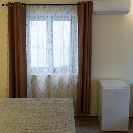 Taverna & סוטיבאן