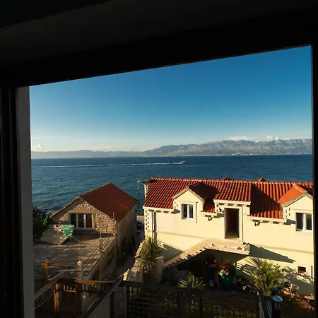 Taverna & Apartment *