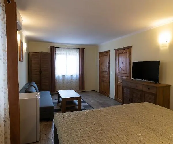 Taverna & Apartamento Sutivan