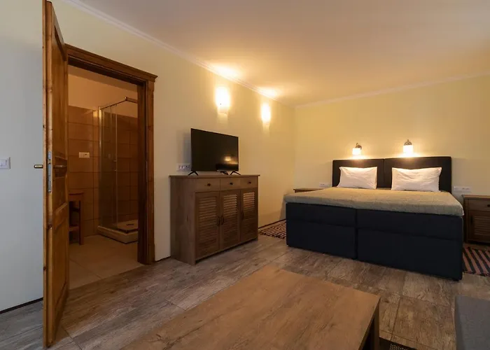 Lägenhet Taverna&rooms