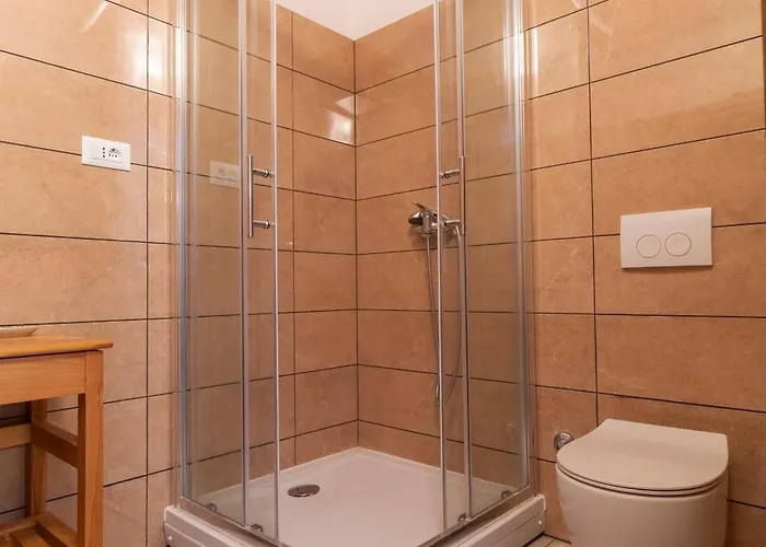 Taverna & Apartamento Sutivan