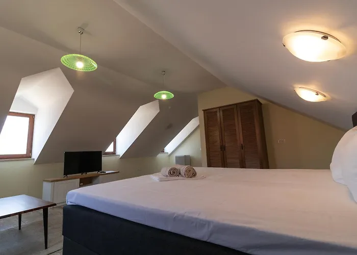 Taverna & Apartamento