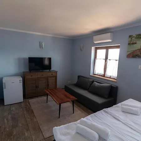 Apartmán Taverna & *